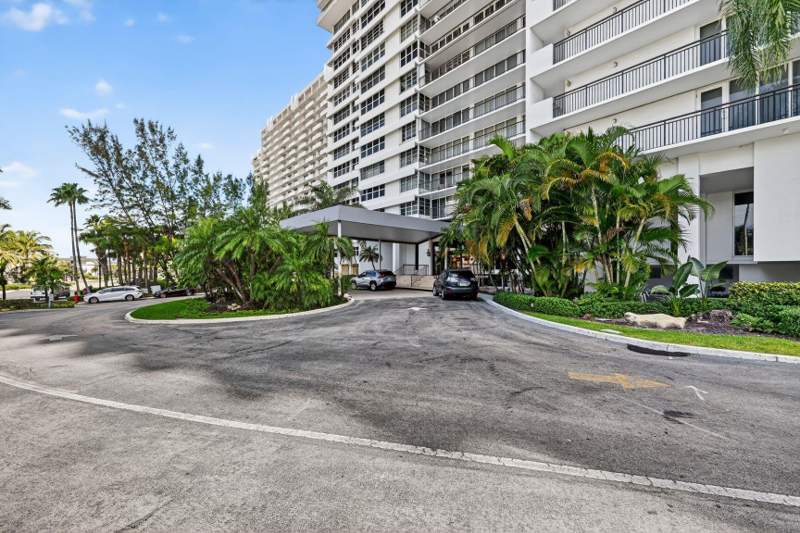 3 bedroom Condominium at 4280 Galt Ocean Drive #20-A, Plaza South, Fort Lauderdale — photo 2