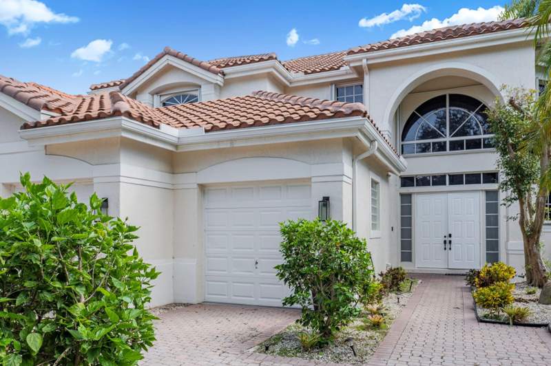 6 bedroom Single Family Residence at 12480 NW 62nd Court, L'Hermitage, Coral Springs — photo 3