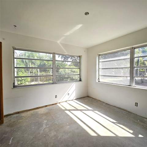370 NW 65th Avenue, Plantation FL - photo 7 of 10