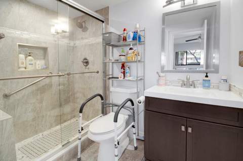 7194 Ashmont Circle #112, Fort Lauderdale FL - photo 7 of 24