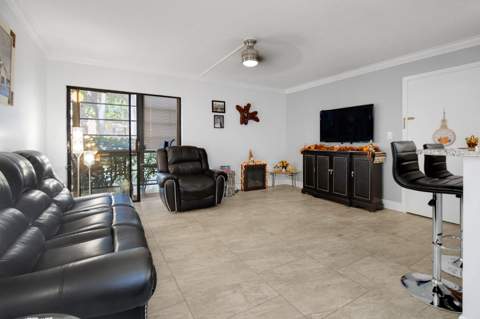 7194 Ashmont Circle #112, Fort Lauderdale FL - photo 12 of 24