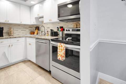 7194 Ashmont Circle #112, Fort Lauderdale FL - photo 17 of 24