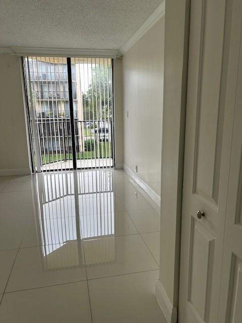 3590 Blue Lake Drive #305, Pompano Beach FL - photo 22 of 23
