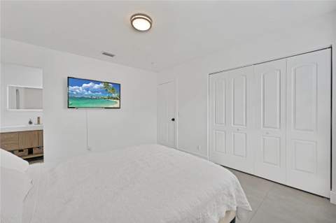 300 SW 65th Way, Pembroke Pines FL - photo 17 of 35