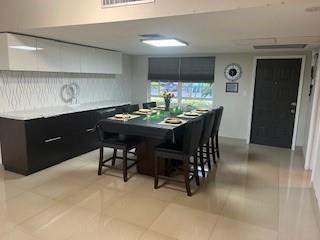 565 Oaks Lane #103, Pompano Beach FL - photo 17 of 41