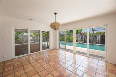 1623 NE 20th Street, Fort Lauderdale FL - photo 10 of 35