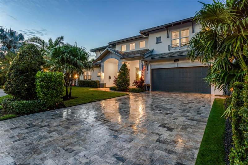 6 bedroom Single Family Residence at 1580 SE 8th Street, The Cove 2nd Sec 33-27 B, Deerfield Beach — photo 3