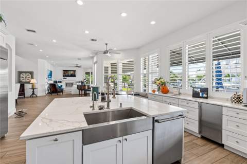 1580 SE 8th Street, Deerfield Beach FL - photo 11 of 46