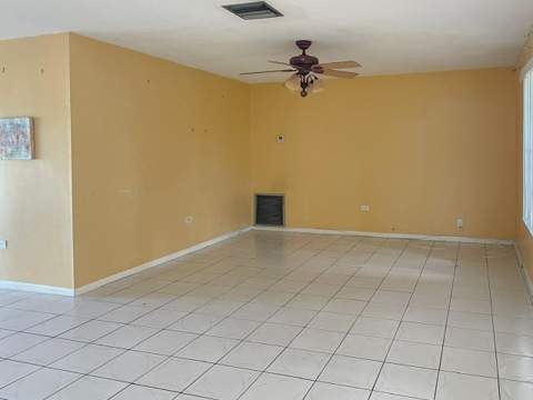 2421 NW 63rd Avenue, Sunrise FL - photo 7 of 19