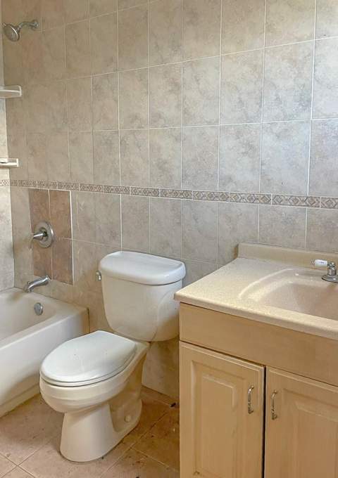 2421 NW 63rd Avenue, Sunrise FL - photo 13 of 19