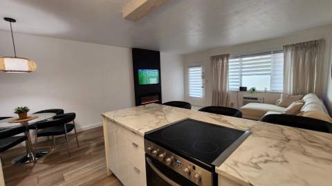 1015 SW 11th Avenue #14K, Hallandale Beach FL - photo 13 of 39