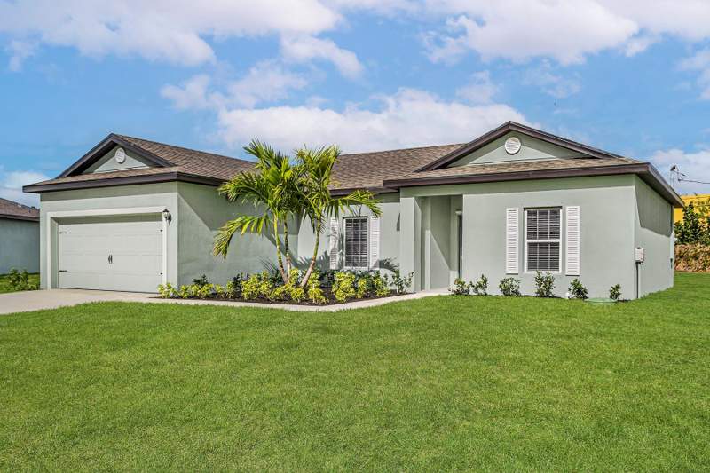 3 bedroom Single Family Residence at 1431 SW Becker Road, Port St Lucie, Port St. Lucie — photo 2