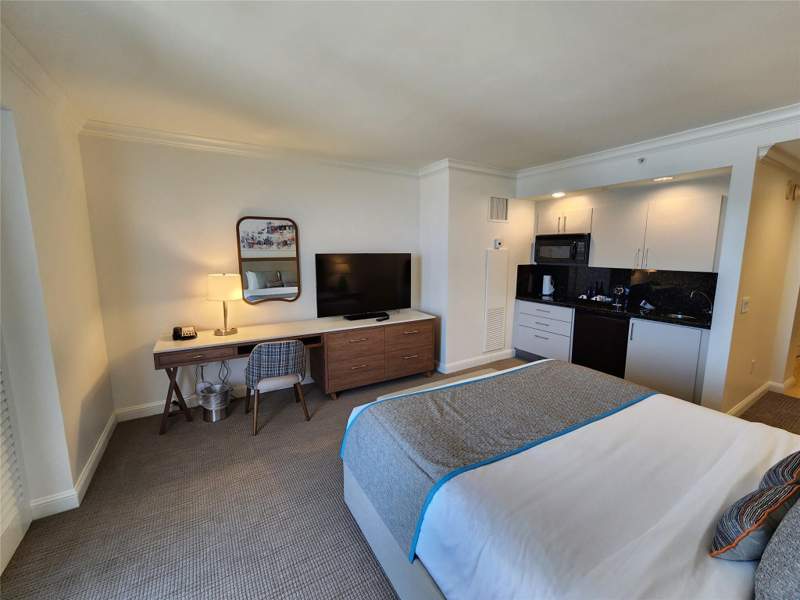 1 bedroom Condominium at 601 N Ft Lauderdale Bch Boulevard #1116, The Atlantic Hotel Condo, Fort Lauderdale — photo 3