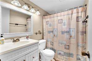 3021 Swansea B #3021, Deerfield Beach FL - photo 6 of 17