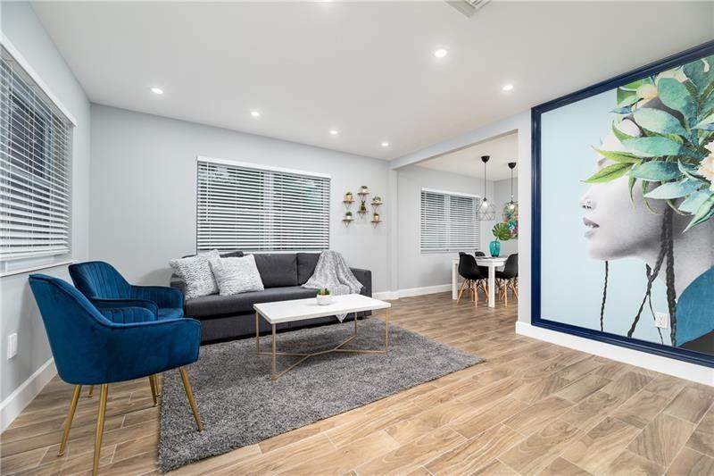 2 bedroom Single Family Residence at 628 SW 14th Terrace, Riverside Add Amd 1-13 B, Fort Lauderdale — photo 3