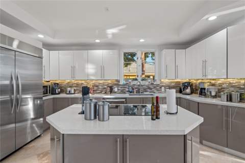 2833 NE 32nd Street, Lighthouse Point FL - photo 17 of 54