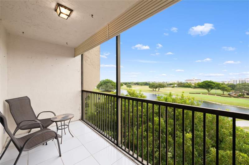 2 bedroom Condominium at 3300 W Rolling Hills Circle #610, Rolling Hills Condominium, Davie — photo 5