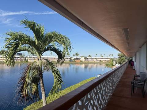900 SW 10th Terrace, Hallandale Beach FL - photo 10 of 16