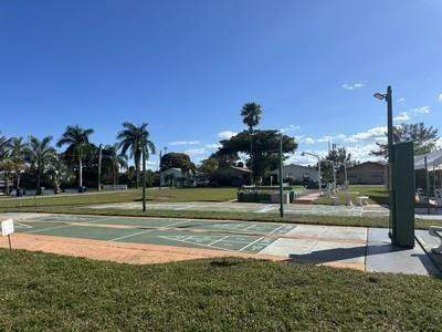 900 SW 10th Terrace, Hallandale Beach FL - photo 14 of 16