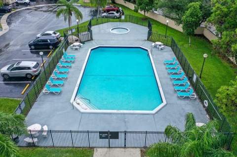 9824 NW 36th Street #9824, Sunrise FL - photo 17 of 18