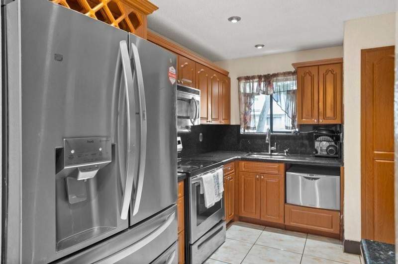 3 bedroom Villa at 9824 NW 36th Street #9824, Nob Hill At Welleby, Sunrise — photo 3