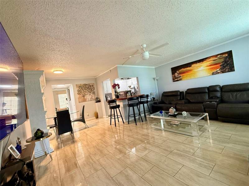 1 bedroom Condominium at 355 Oakridge T #355, Oakridge T Condo, Deerfield Beach — photo 3