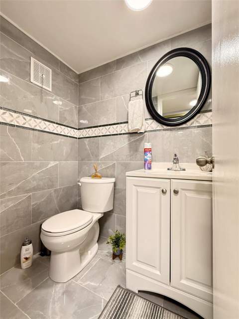 355 Oakridge T #355, Deerfield Beach FL - photo 7 of 10