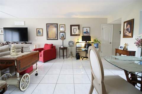 3475 Broken Woods Drive #101, Coral Springs FL - photo 6 of 19
