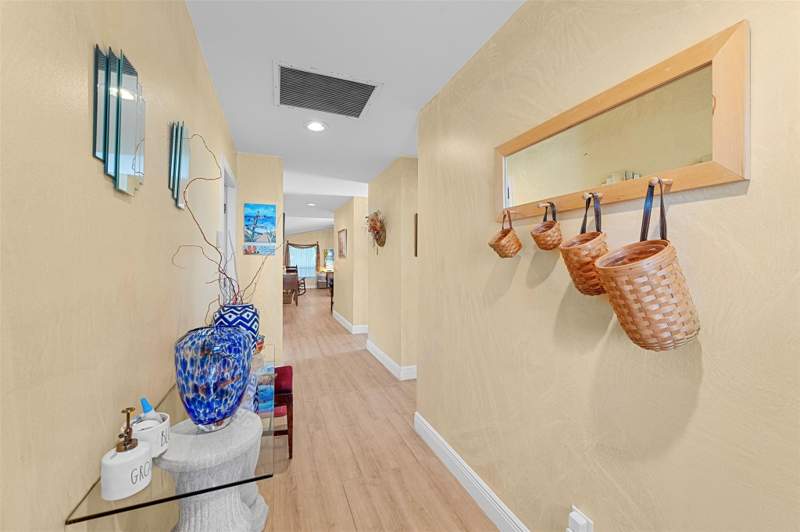 2 bedroom Villa at 6809 SE Yorktown Drive, Yorktown Heritage Ridge, Hobe Sound — photo 4