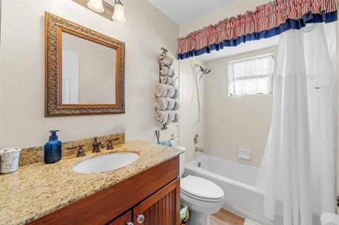 6809 SE Yorktown Drive, Hobe Sound FL - photo 14 of 30