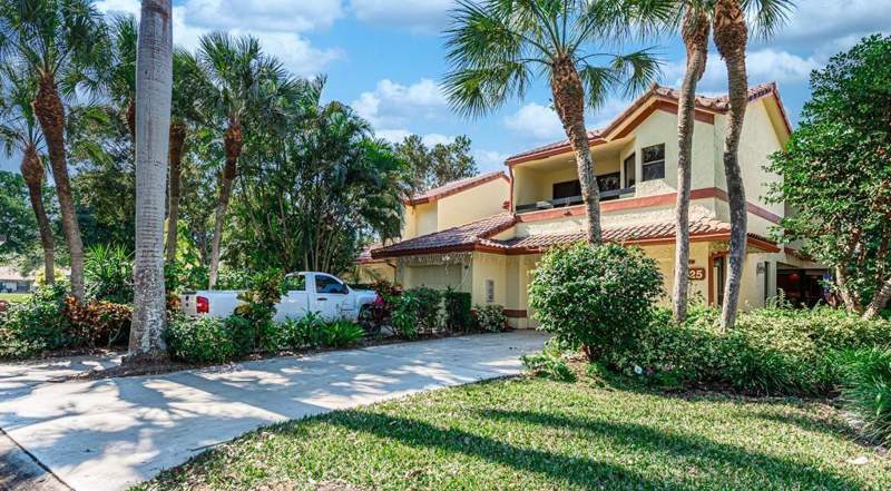 3 bedroom Townhouse at 5425 10th Fairway Drive #3, Boca Delray Country Club, Delray Beach — photo 2