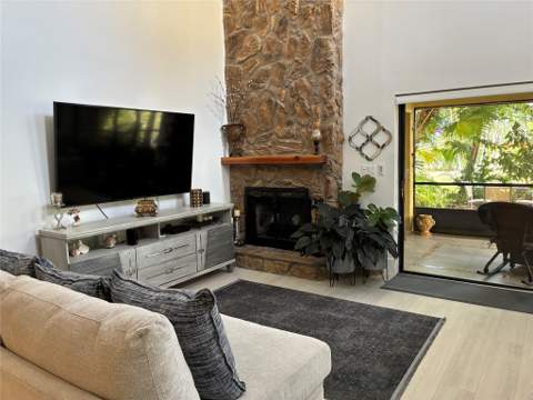 5425 10th Fairway Drive #3, Delray Beach FL - photo 11 of 86