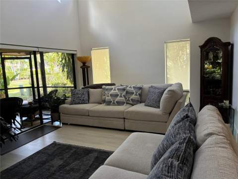 5425 10th Fairway Drive #3, Delray Beach FL - photo 12 of 86
