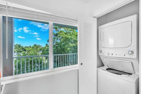 9580 Weldon Circle #408k, Tamarac FL - photo 12 of 51