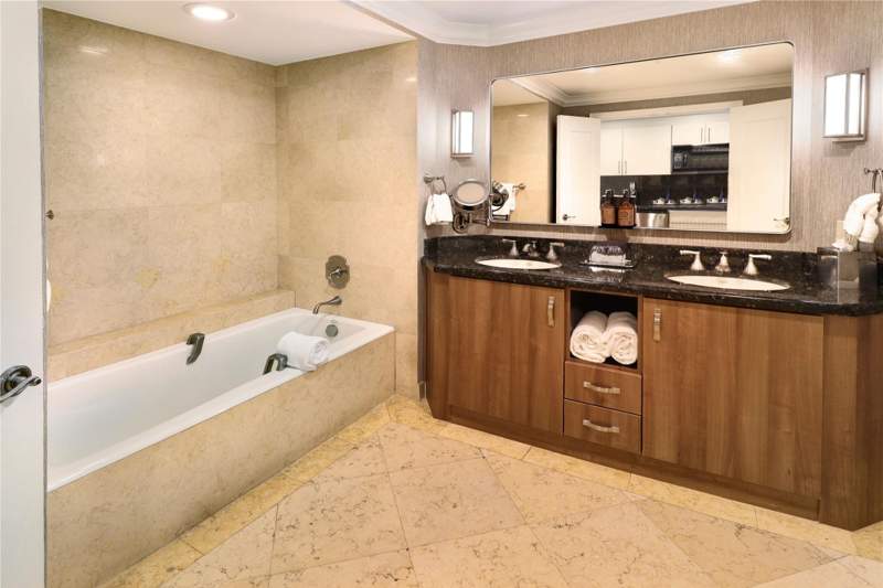 1 bedroom Condominium at 601 N Ft Lauderdale Bch Boulevard #905, The Atlantic Hotel Condo, Fort Lauderdale — photo 5