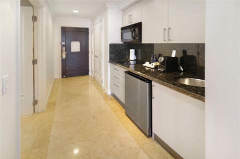 601 N Ft Lauderdale Bch Boulevard #905, Fort Lauderdale FL - photo 7 of 17