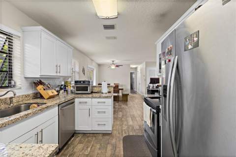 5160 NE 18th Terrace, Fort Lauderdale FL - photo 8 of 26