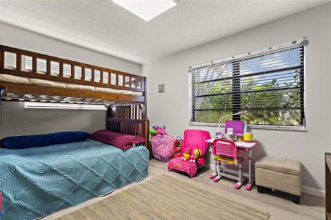 5160 NE 18th Terrace, Fort Lauderdale FL - photo 14 of 26