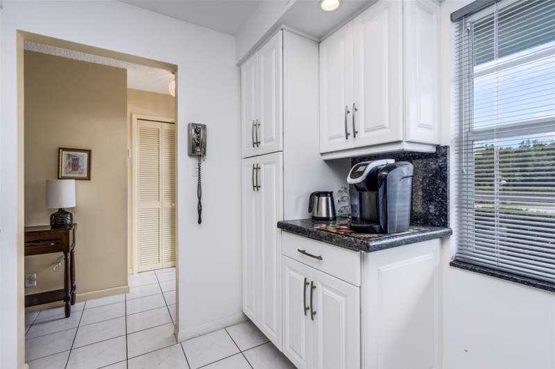 2 bedroom Condominium at 190 SE 5th Avenue #108, Meadowbrook, Dania Beach — photo 4