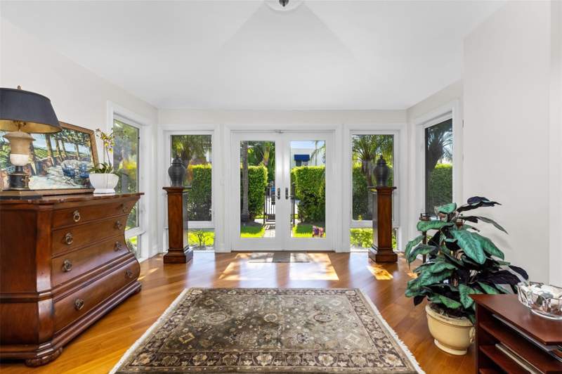 3 bedroom Single Family Residence at 359 Poinciana Drive, Idlewyld 1-19 B, Fort Lauderdale — photo 4