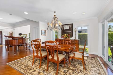 359 Poinciana Drive, Fort Lauderdale FL - photo 13 of 52