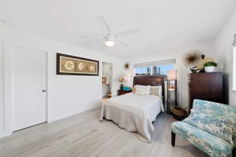 1450 N Riverside Drive #201, Pompano Beach FL - photo 12 of 30