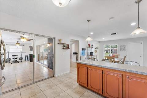 2757 NW 83rd Terrace, Coral Springs FL - photo 14 of 34