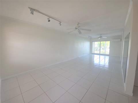 2131 NE 42nd Court #209e, Lighthouse Point FL - photo 9 of 28