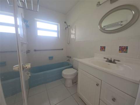 2131 NE 42nd Court #209e, Lighthouse Point FL - photo 13 of 28