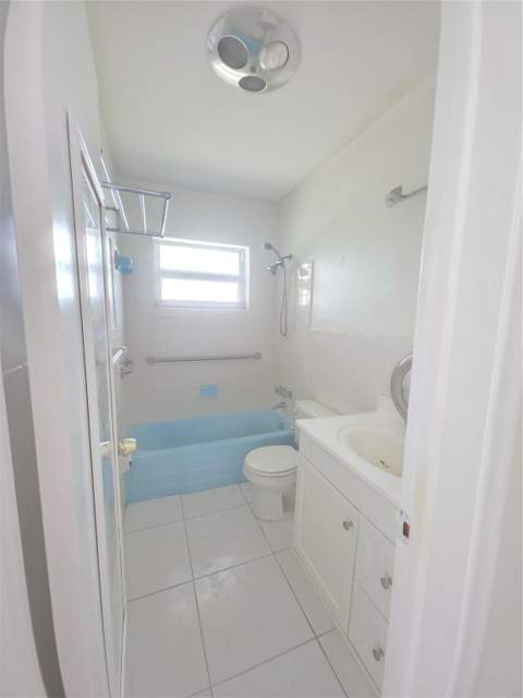 2131 NE 42nd Court #209e, Lighthouse Point FL - photo 21 of 28