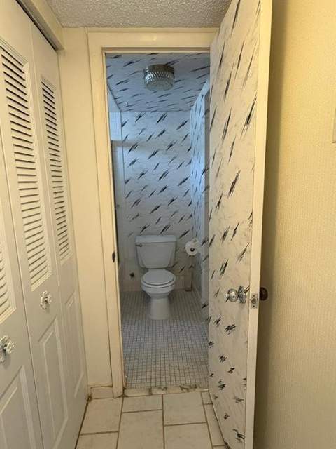 6001 NW 61st Avenue #105, Tamarac FL - photo 8 of 10