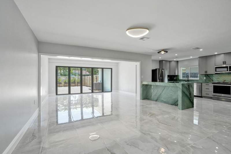 2 bedroom Single Family Residence at 1424 Adams Street, Hollywood, Hollywood — photo 4