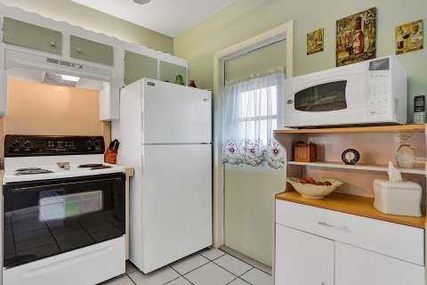 4800 NW 35th Street #612, Lauderdale Lakes FL - photo 13 of 36