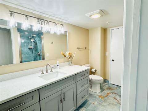 2200 S Cypress Bend Drive #802, Pompano Beach FL - photo 11 of 21